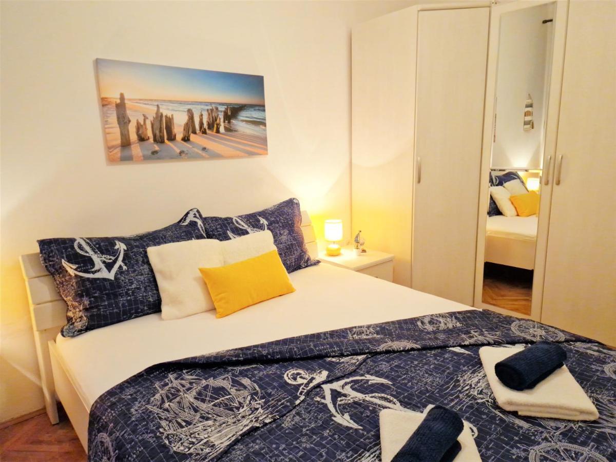 Pirates' Bay Apartment - Omis Luaran gambar